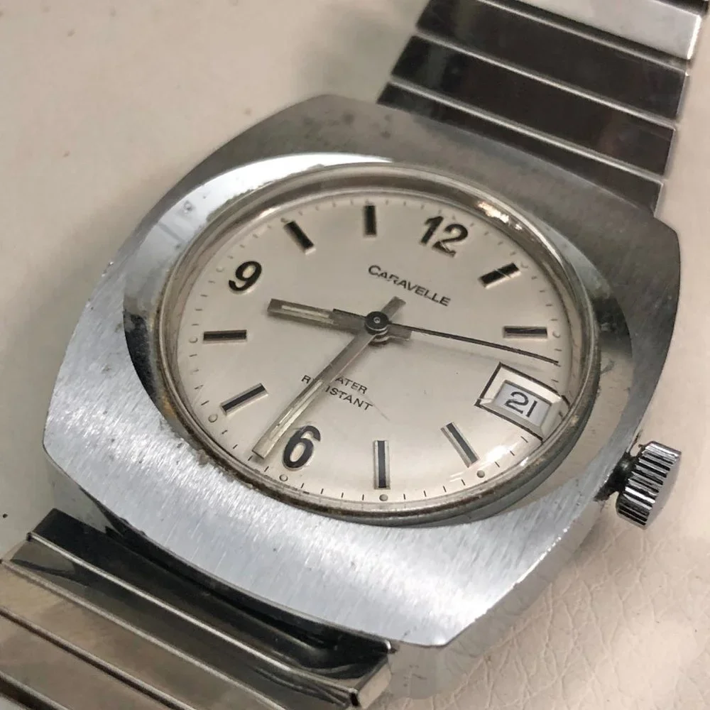 Caravelle MCM Vtg Men's Modernist Watch